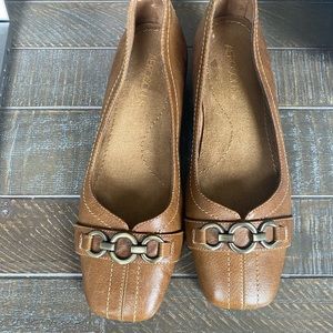 Almost new comfy Aerosoles brown leather shoes 8.5
